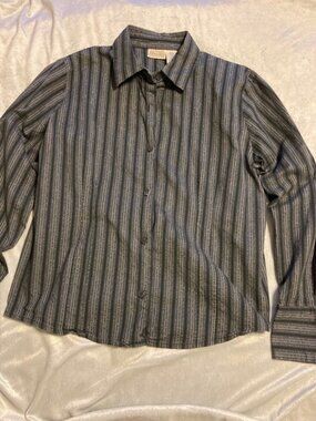 St Johns Bay ~ Button up Shirt ~ Size Large ~ Womens